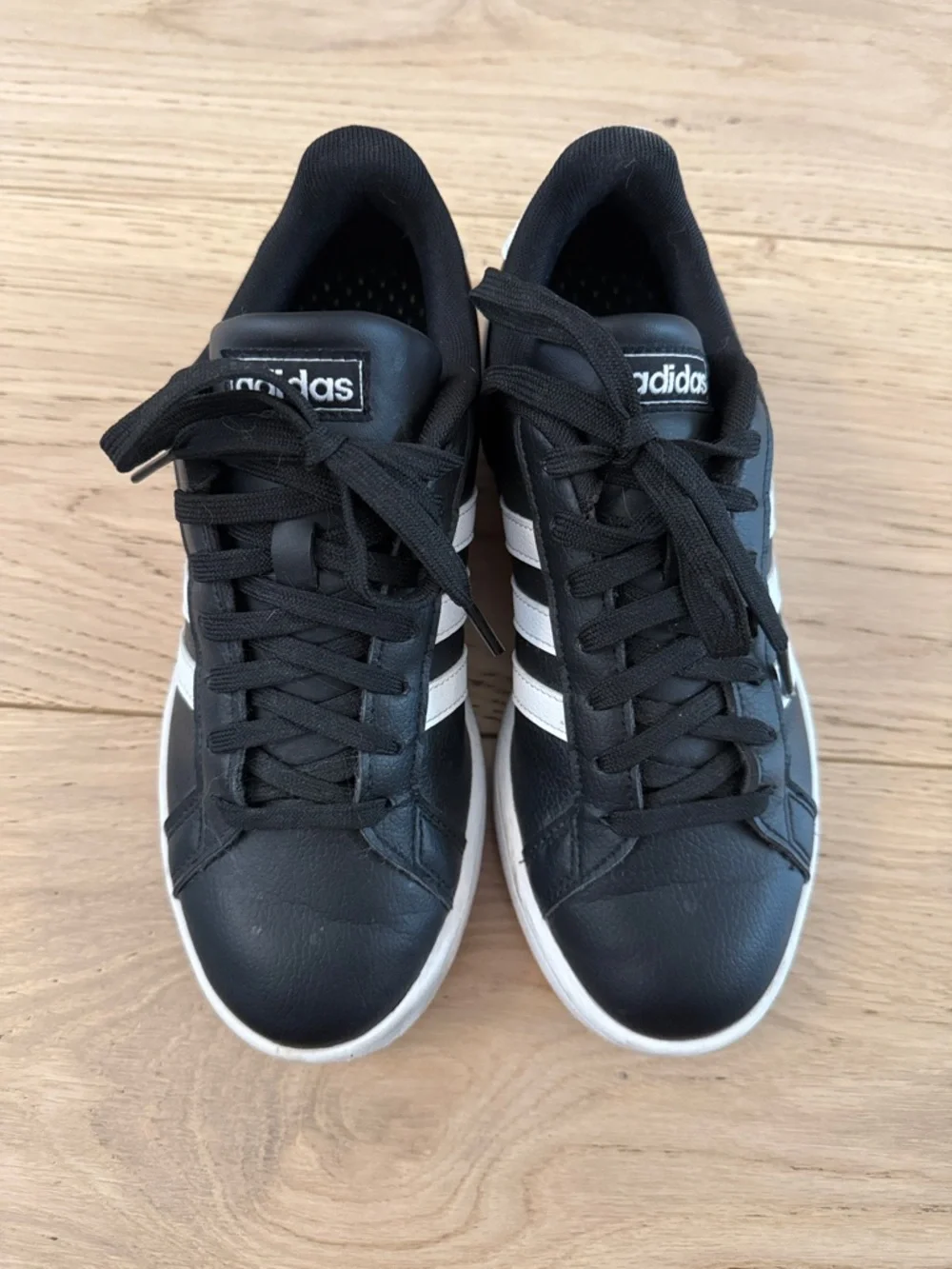 adidas gently worn